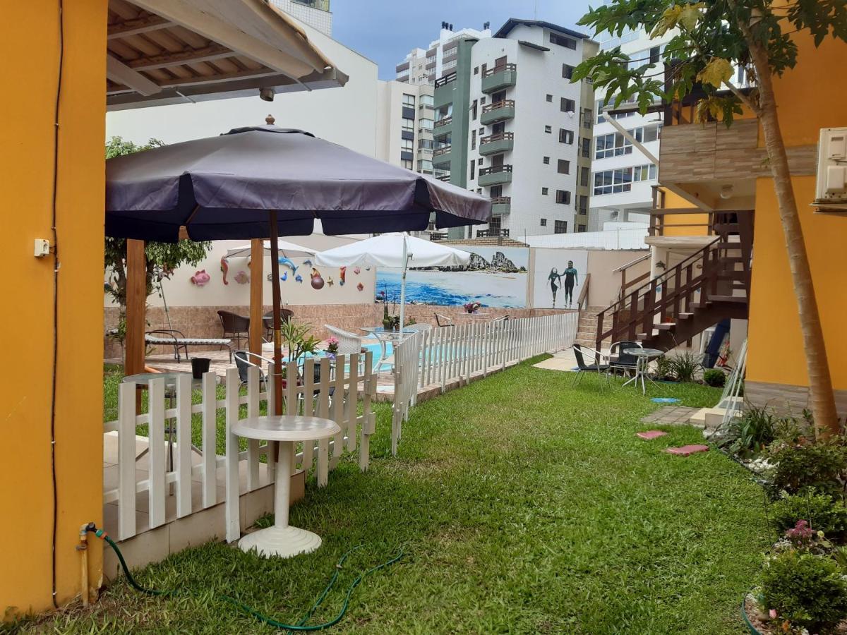 Cozinha Equipada Em Apartamento Para Alugar Em Torres Rs Exterior foto