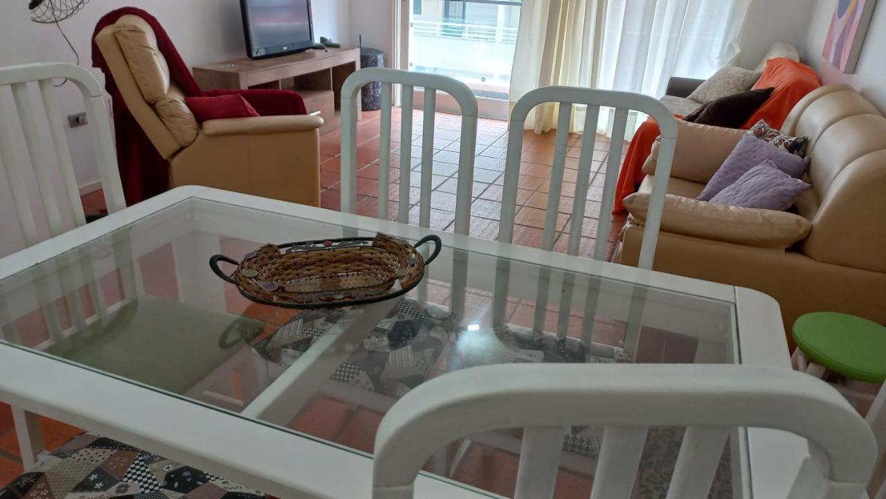 Cozinha Equipada Em Apartamento Para Alugar Em Torres Rs Exterior foto